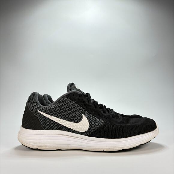 Nike Revolution 3 Black Gray Lace Up Running Shoes 819302-001 Womens Sz 9.5 Wide - Picture 1 of 10